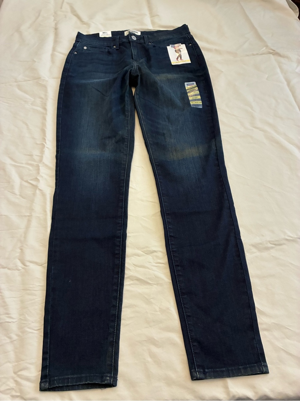 Denizen from Levi's Dark Blue Straight Leg Women's Jeans Size 30/32